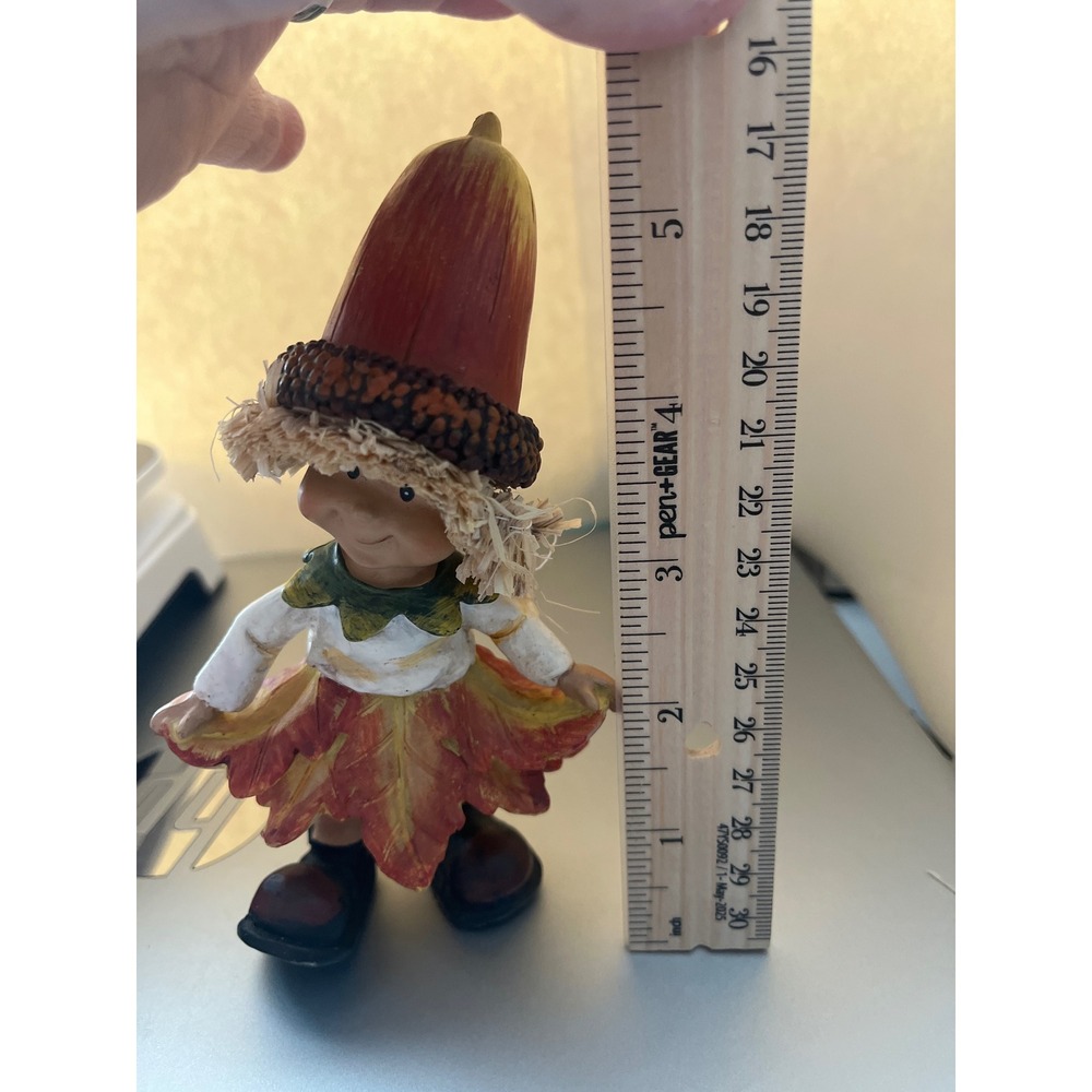 Fall Harvest Gnome Figurine Acorn Hat Leaf Skirt Autumn Decor 5.5 Inch - Picture 2 of 4